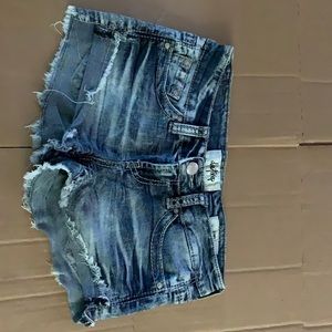 Day trip denim jean shorts